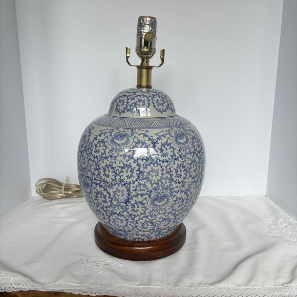 Lauren Ralph Lauren Other - Lauren Ralph Lauren Table Lamp Ginger Jar Floral Grandmillenial Luxury Coastal